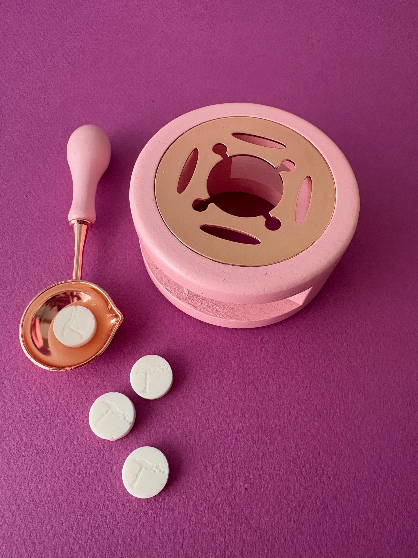 Wax stove & spoon pink